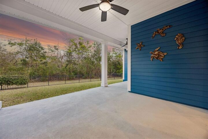 Property Photo: 29138 Grandview Manor FL 32097