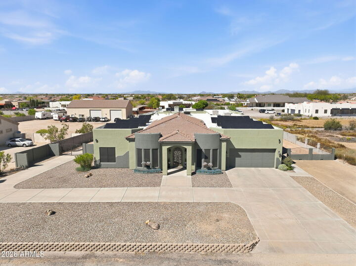 Property Photo: 2948 E Watford Court AZ 85142