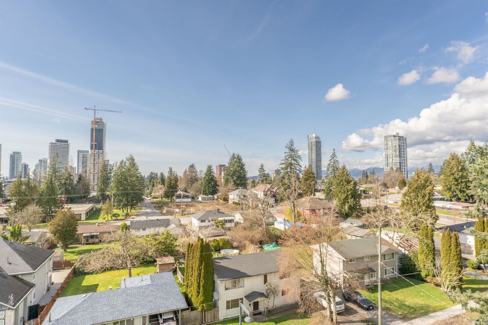 Property Photo: 10488 138A Street 608 BC V3T 0W4
