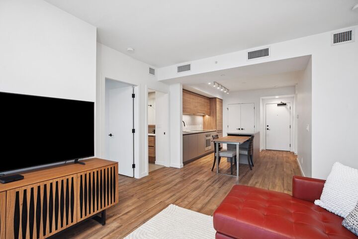 Property Photo: 10448 University Drive 3609 BC V3T 0S7