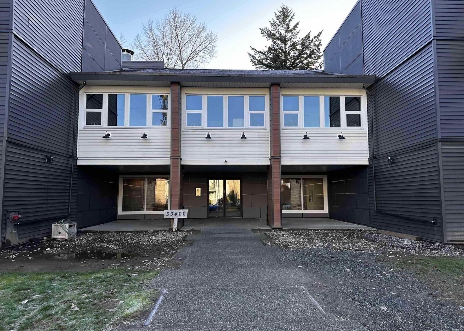 Property Photo: 33400 Bourquin Place 108 BC V2S 5G3