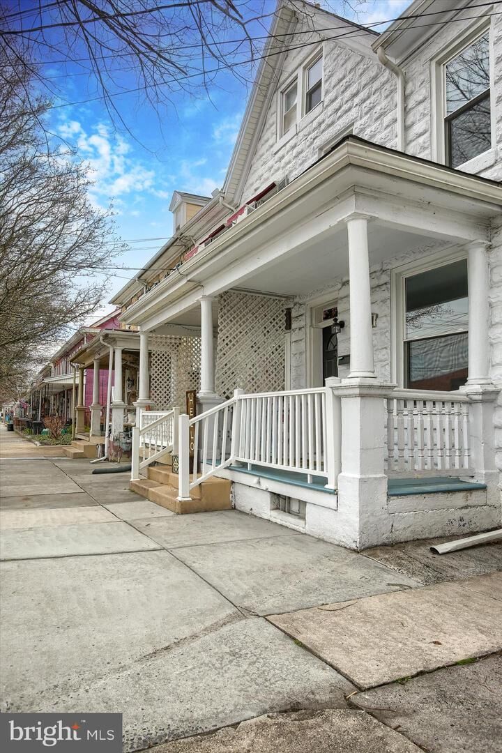 Property Photo:  347 E Louther Street  PA 17013 