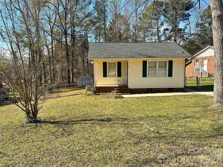 Property Photo:  7 Rosewood Lane  SC 29745 