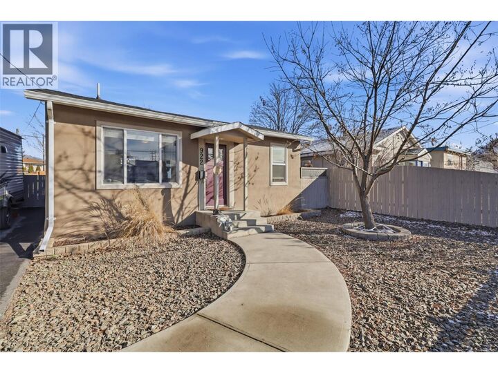 922 Westminster Avenue — photo 1