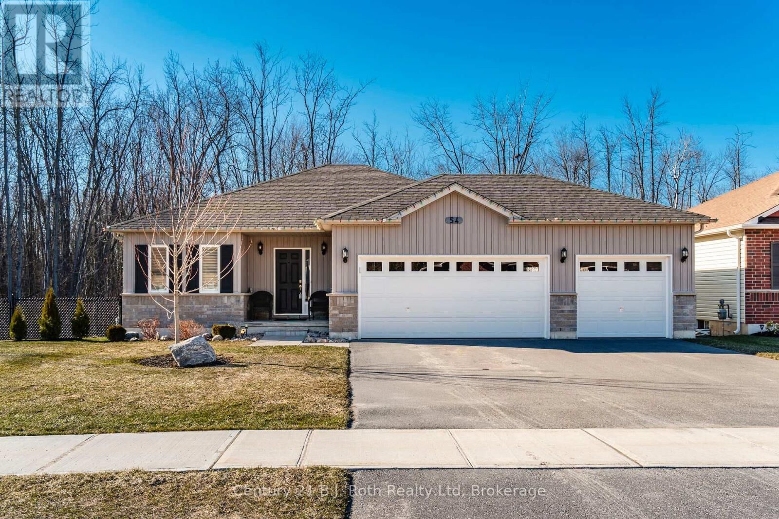 Property Photo:  54 Ralph Dalton Boulevard  ON L0K 2A0 