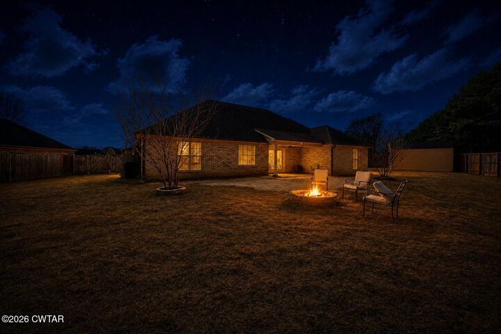 Property Photo:  34 Thistledown Cove  TN 38343 