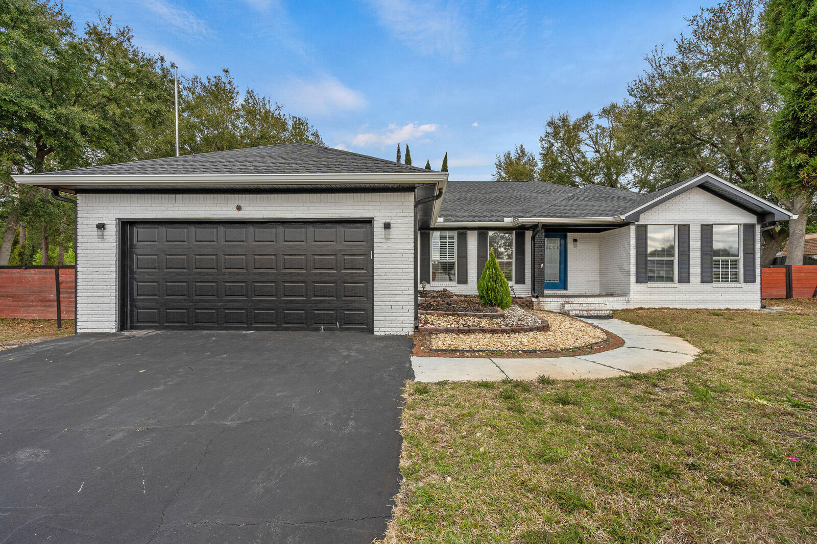 Property Photo:  2187 Calle De Castelar  FL 32566 