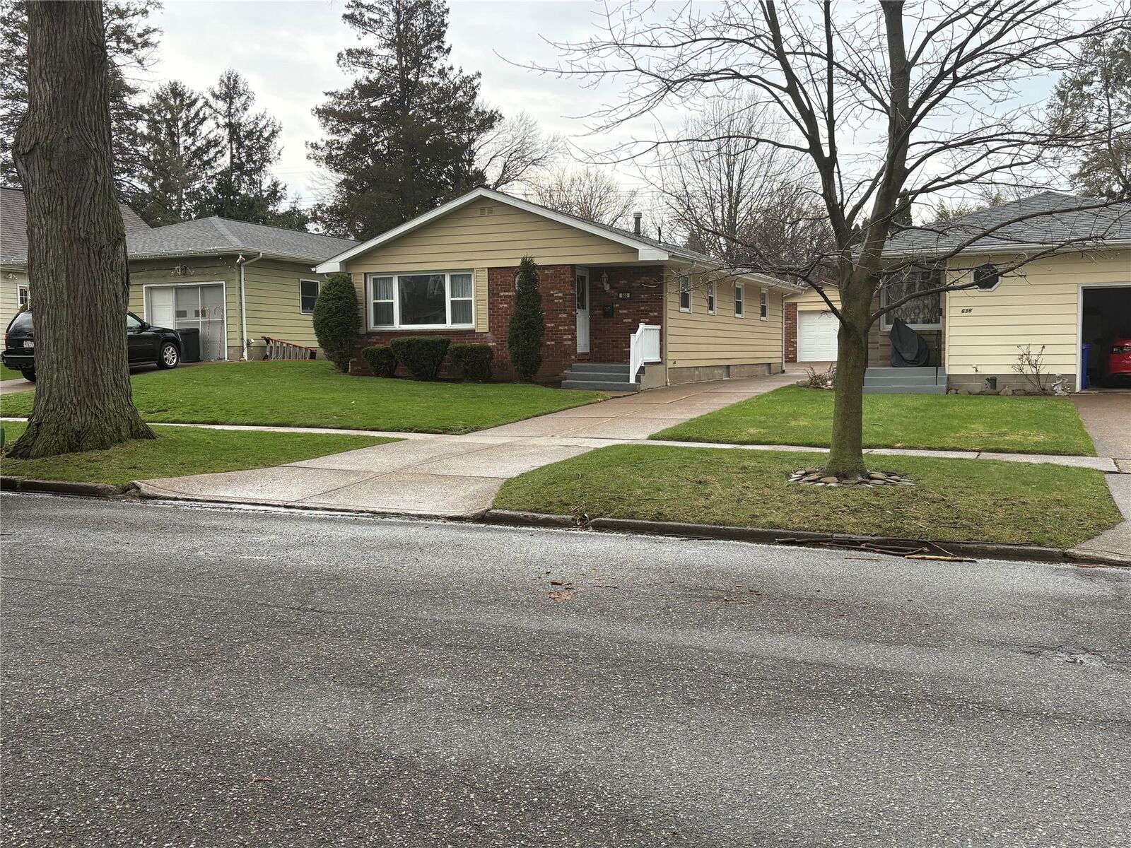 Property Photo:  640 Connecticut Drive  PA 16505 