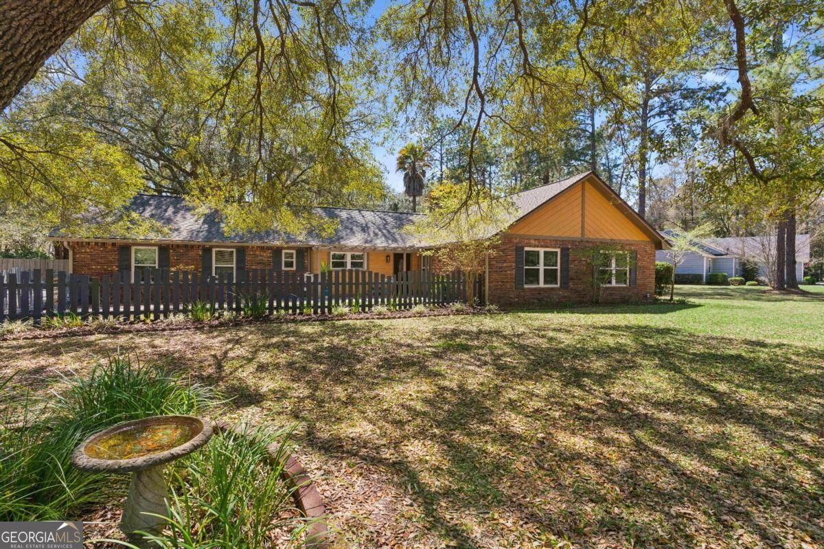 Property Photo:  139 Mackay Drive  GA 31525 