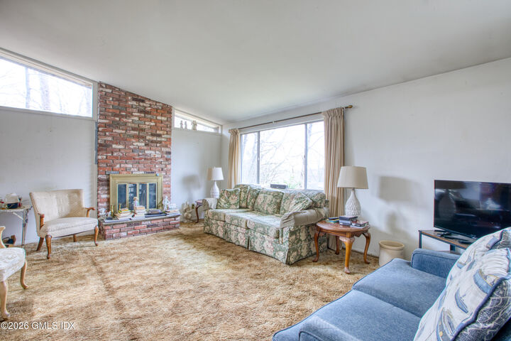 Property Photo:  120 Florence Road  CT 06878 