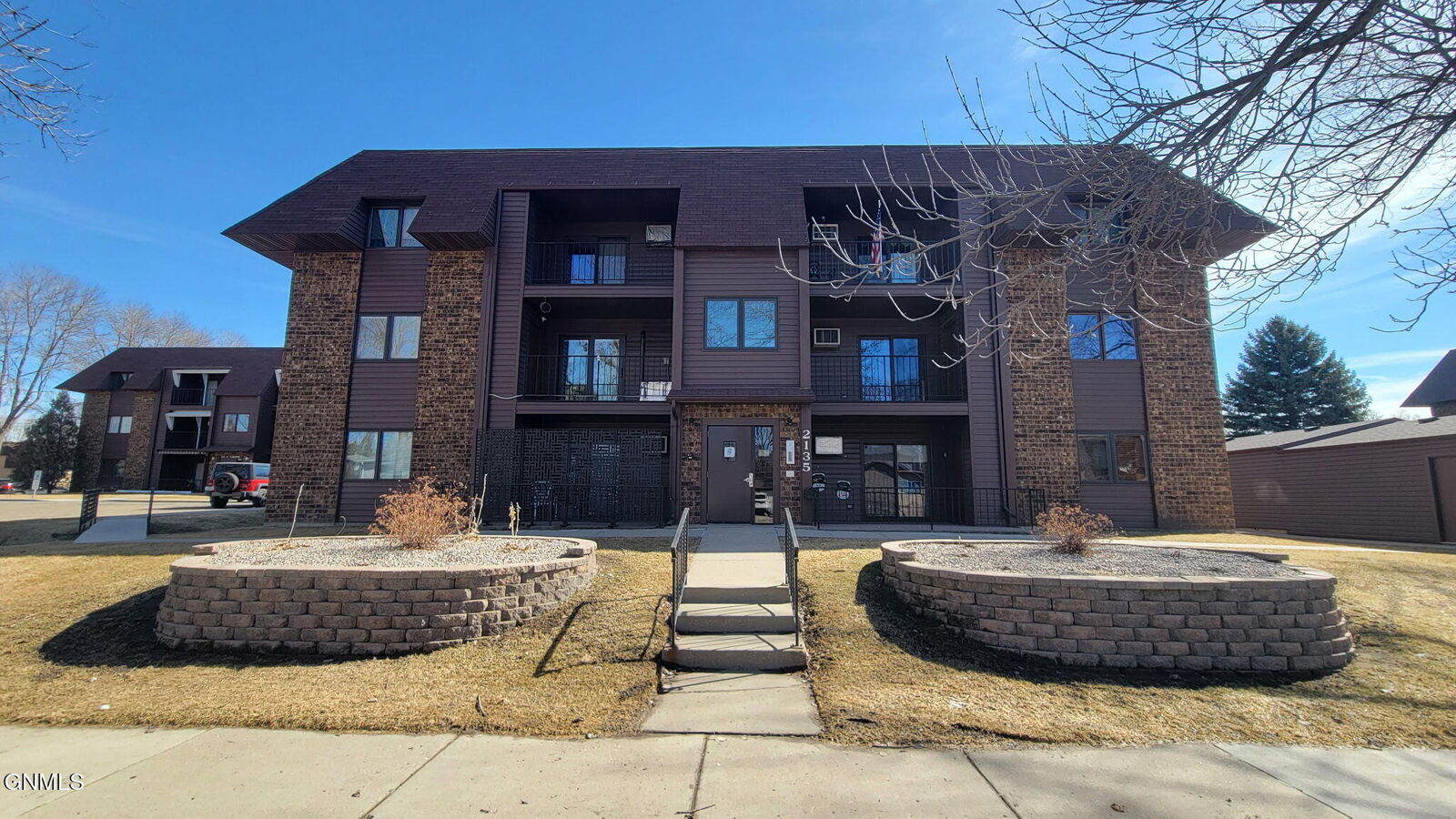 Property Photo: 2135 Washington Street N 5 ND 58501