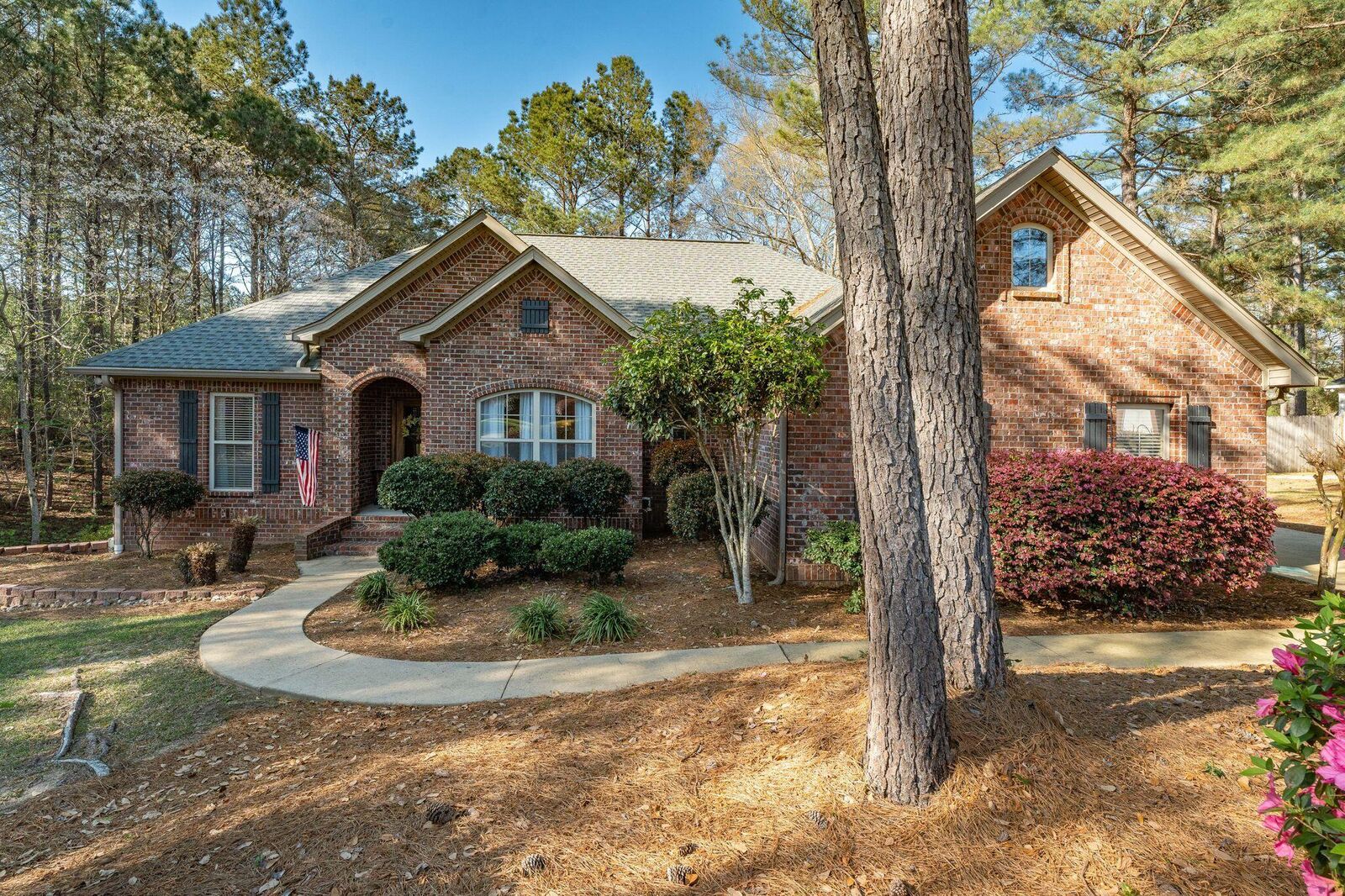 Property Photo: 11 Plainview Crossing MS 39402