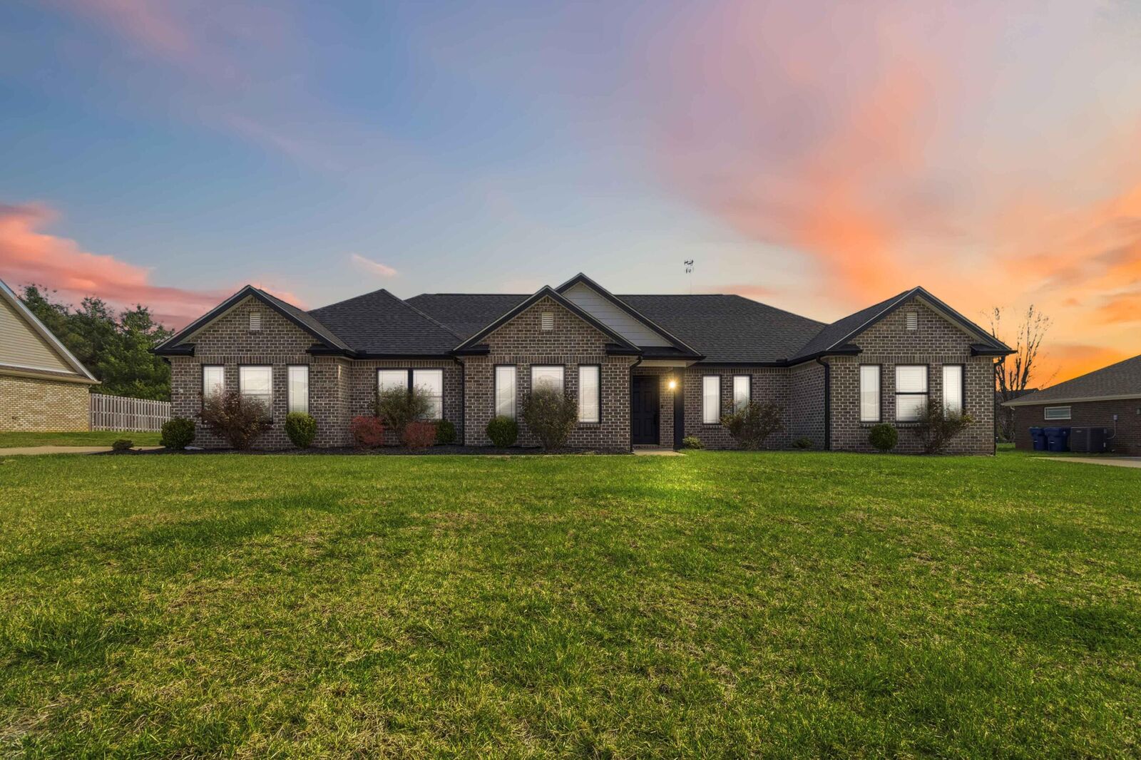 Property Photo:  174 Esplanade Drive  KY 42503 