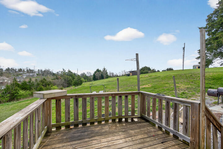 Property Photo:  1022 Isaac Drive  KY 40475 