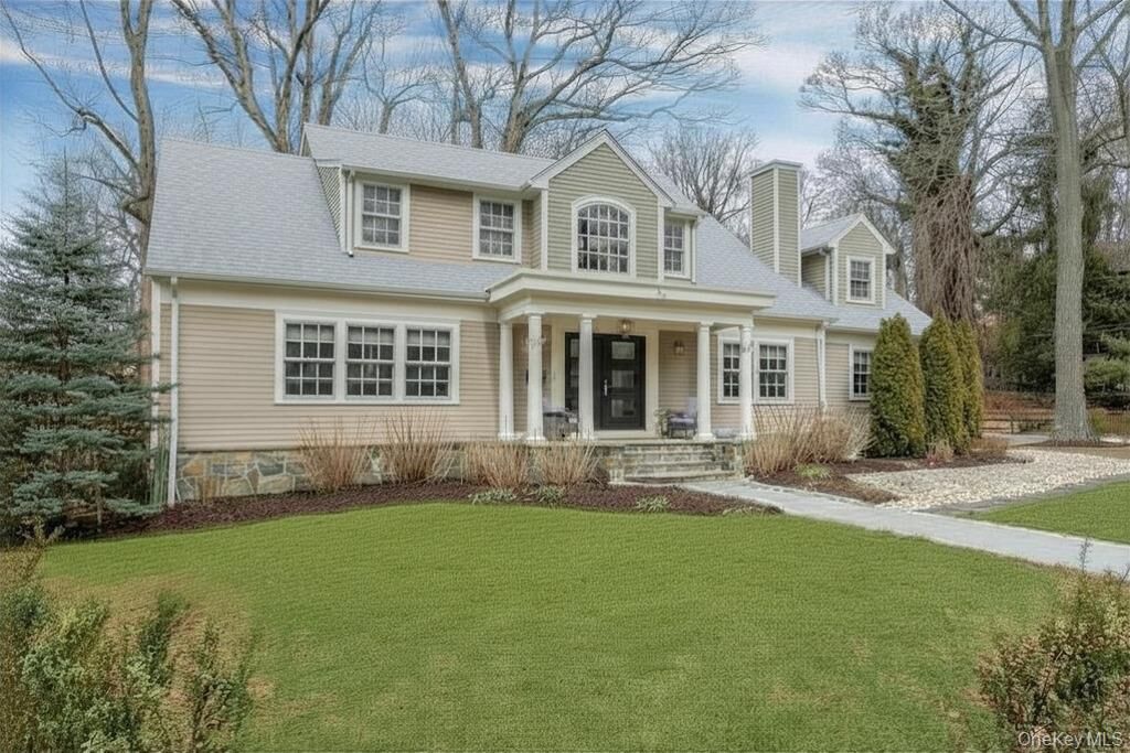 Property Photo:  34 Hemlock Drive  NY 10591 