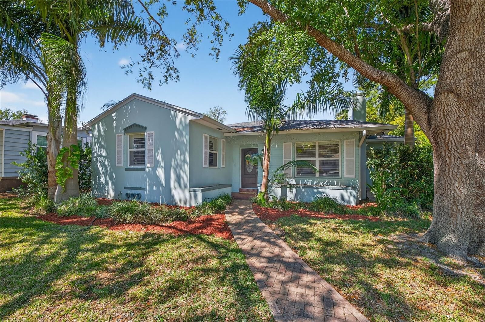 Property Photo:  169 27th Avenue N  FL 33704 