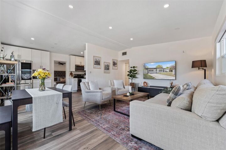 Property Photo:  5218 Dexter Street  FL 32807 