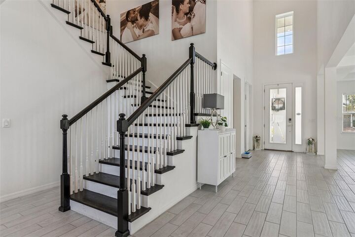 Property Photo: 3826 Shoreside Drive FL 34746