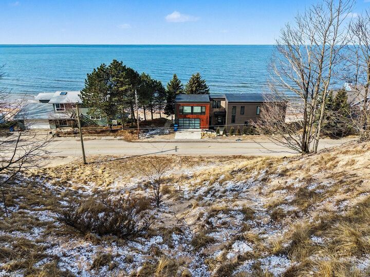 Property Photo:  17812 N Shore Estates Road  MI 49456 