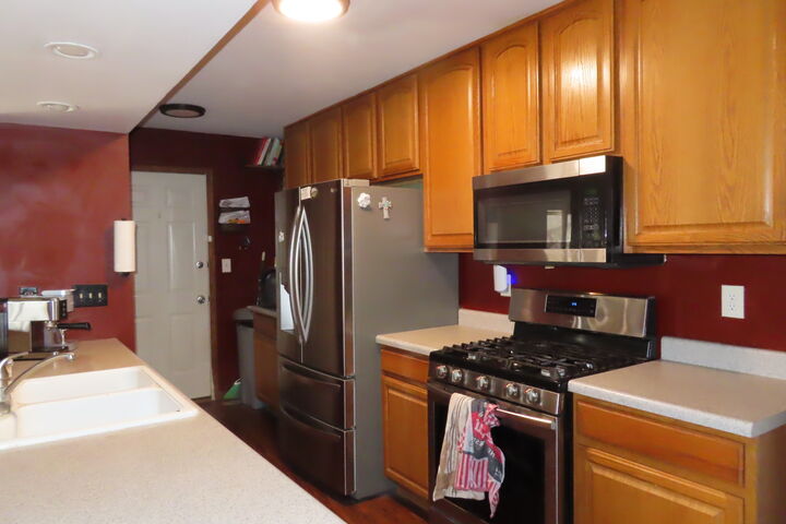 Property Photo:  509 Silbury Court  IL 60050 