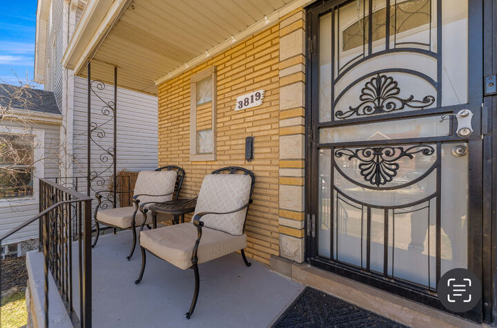 Property Photo:  3819 W 83rd Place  IL 60652 