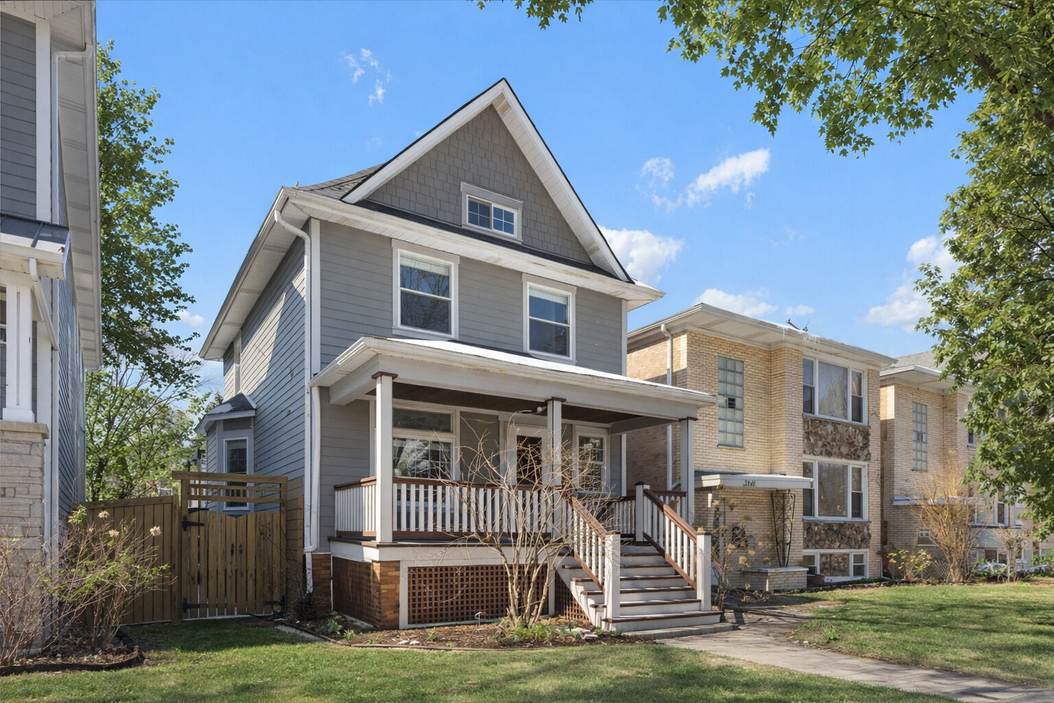 Property Photo: 3842 N Kenneth Avenue IL 60641
