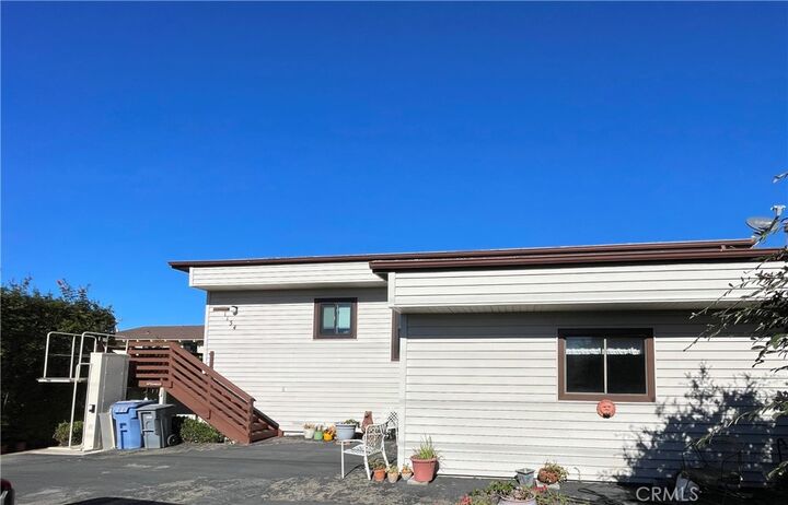 Property Photo:  1154 Santa Ysabel  CA 93402 