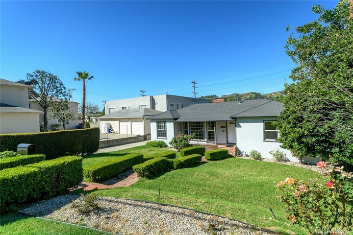 Property Photo:  2111 N Verdugo  CA 91208 