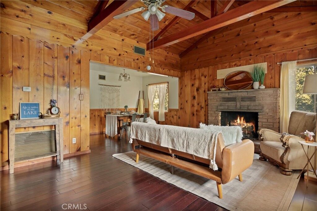 Property Photo: 720 Rocky Loop CA 92325