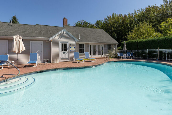 Property Photo:  10 Driftwood Trail  ME 04090 