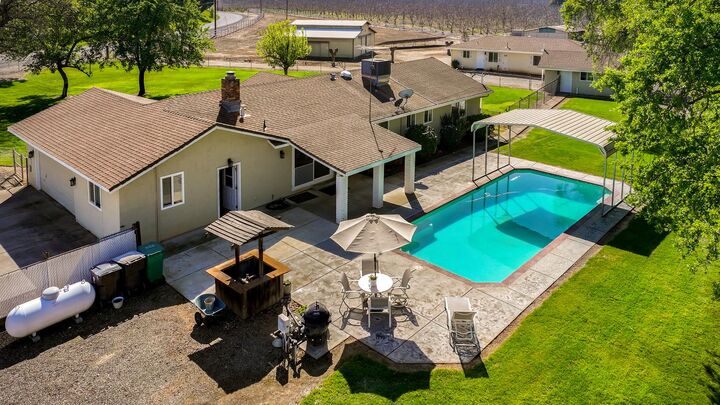 Property Photo:  9985 N Shelton Road  CA 95236 