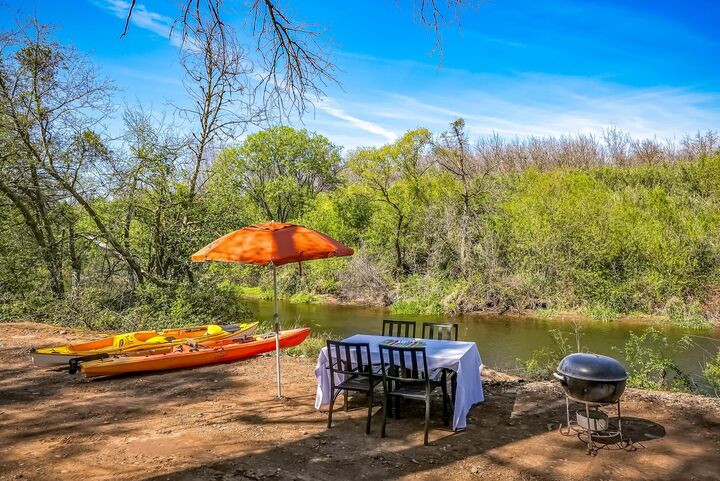 Property Photo:  9985 N Shelton Road  CA 95236 
