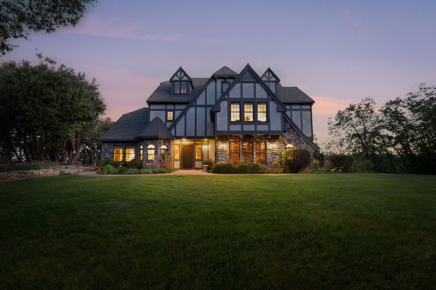 Property Photo:  10526 Indian Shack Road  CA 95959 