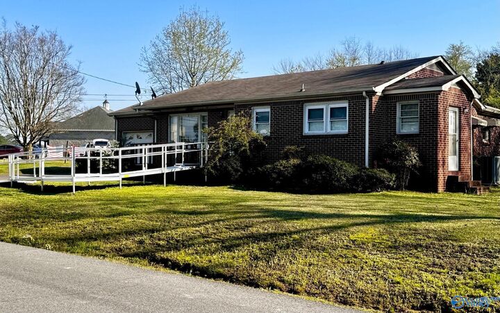 Property Photo:  274 Beulah Cut-Off Road  AL 35950 