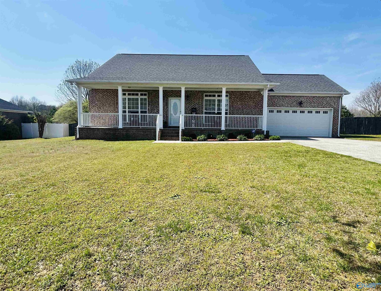 Property Photo:  16293 Mooresville Road  AL 35613 