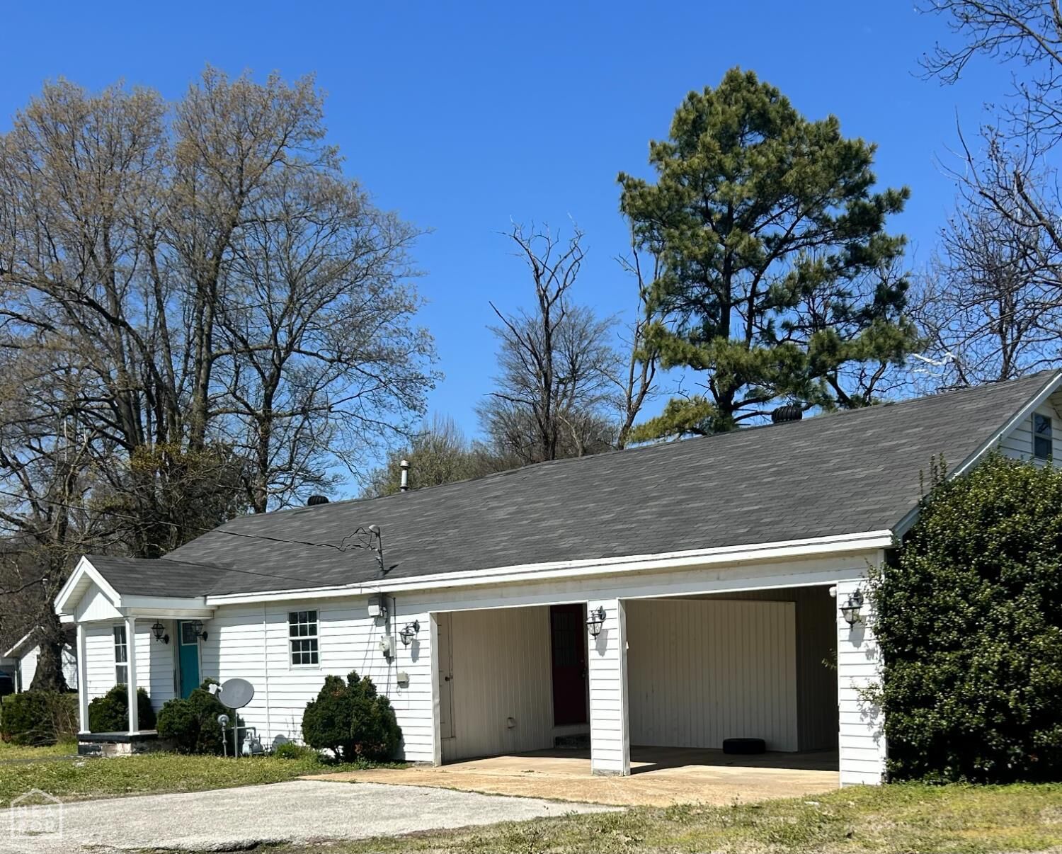 Property Photo:  106 E 6th Street  AR 72438 