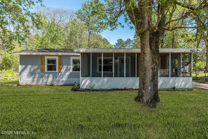 Property Photo:  9621 Ronnie Street  FL 32208 