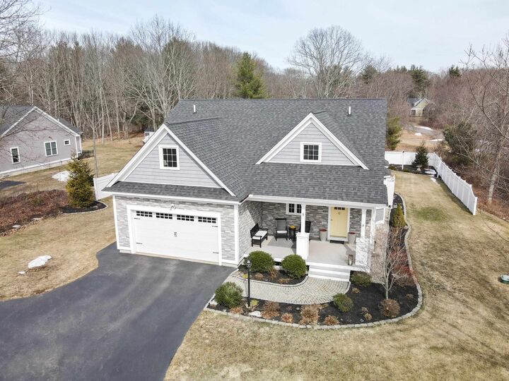 Property Photo:  8 Grover Lane  ME 03904 