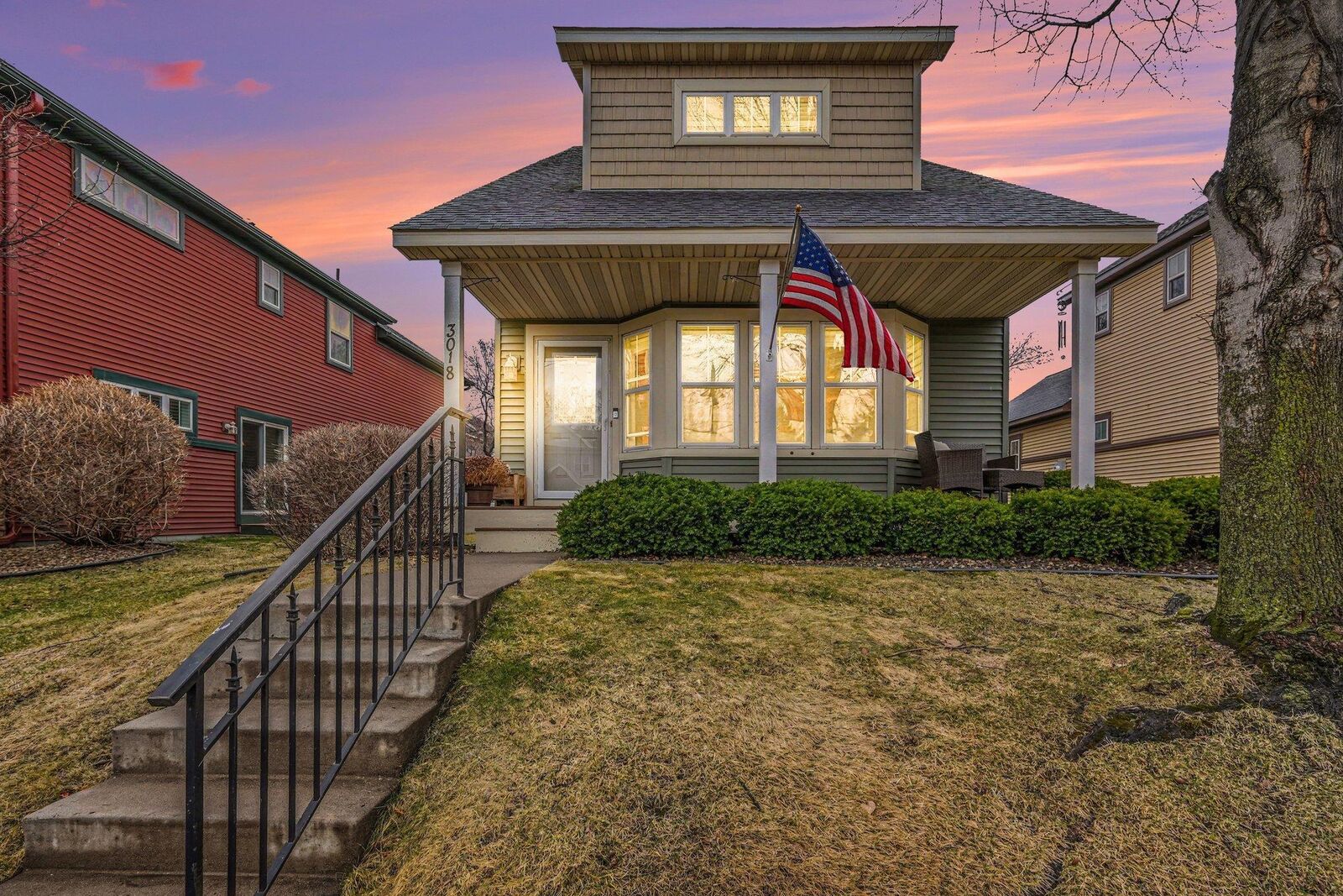 Property Photo:  3018 Hazelwood Street  MN 55109 