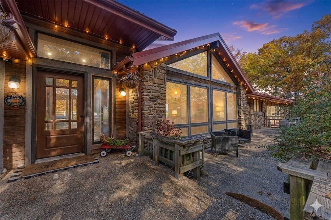 Property Photo: 17450 Railroad Cut Road AR 72756