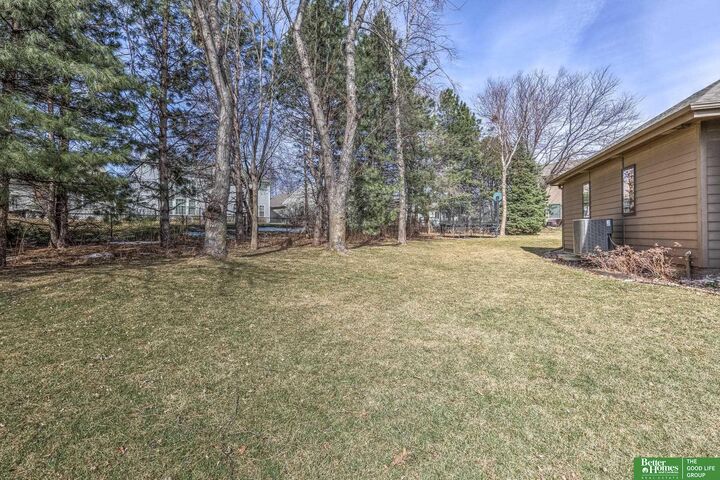 Property Photo:  19508 Poppleton Circle  NE 68130 