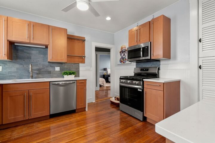 Property Photo:  97 Bow St 2  MA 02474 