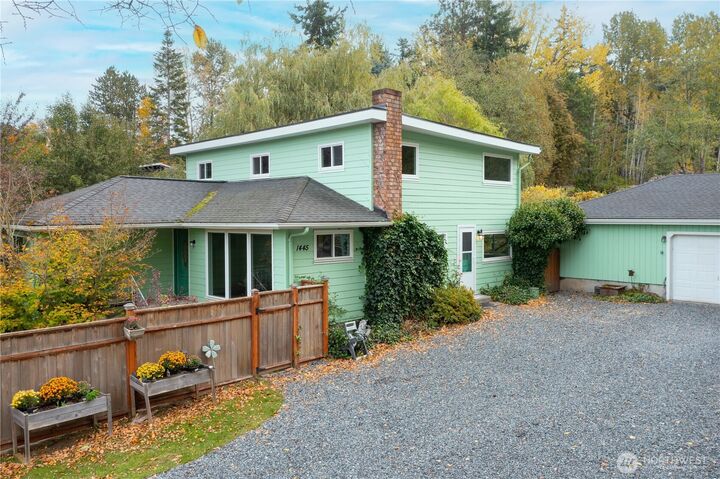 Property Photo:  1445  Mt Baker Highway  WA 98226 