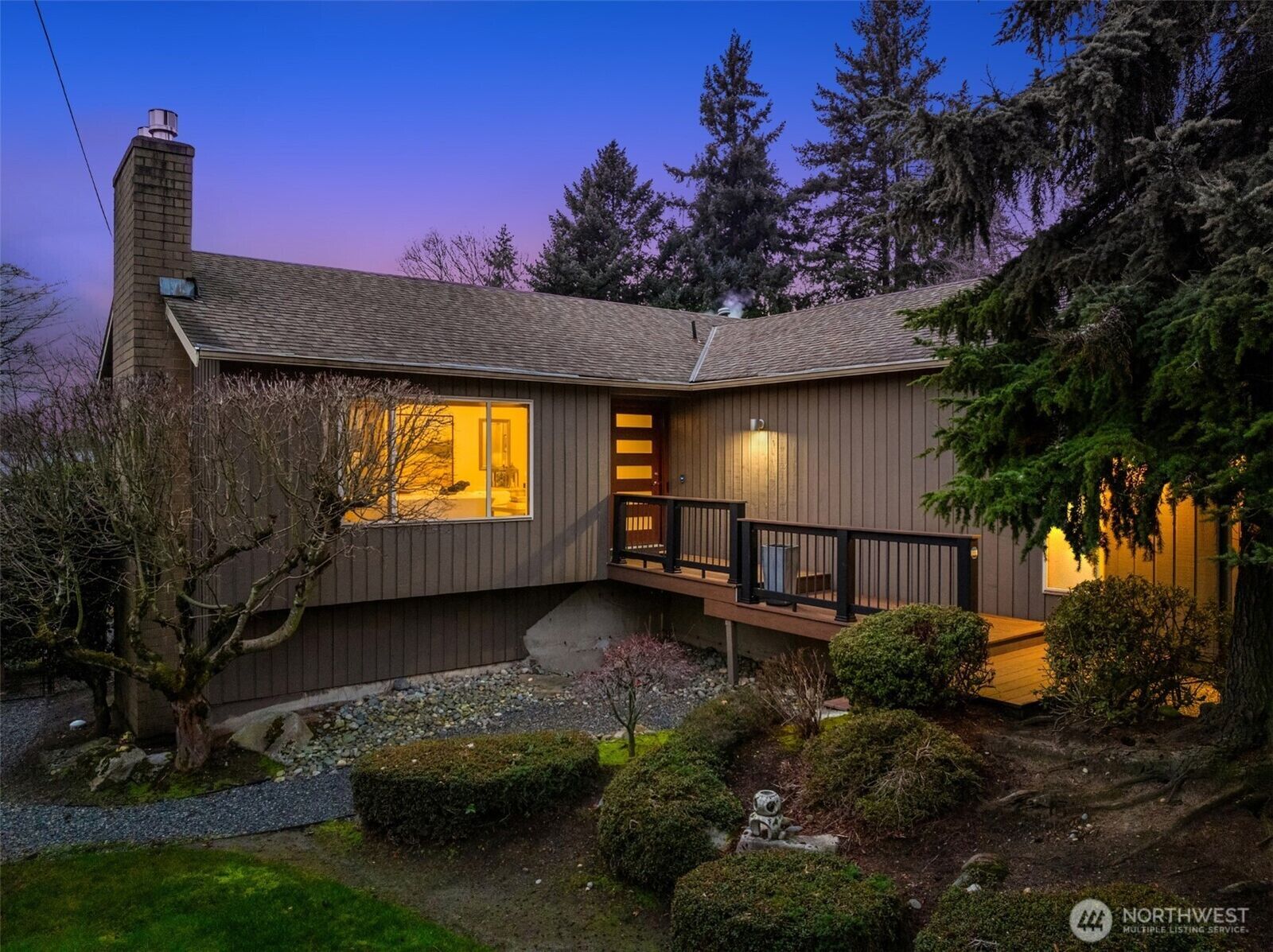 Property Photo: 6507 113th Avenue NE WA 98033