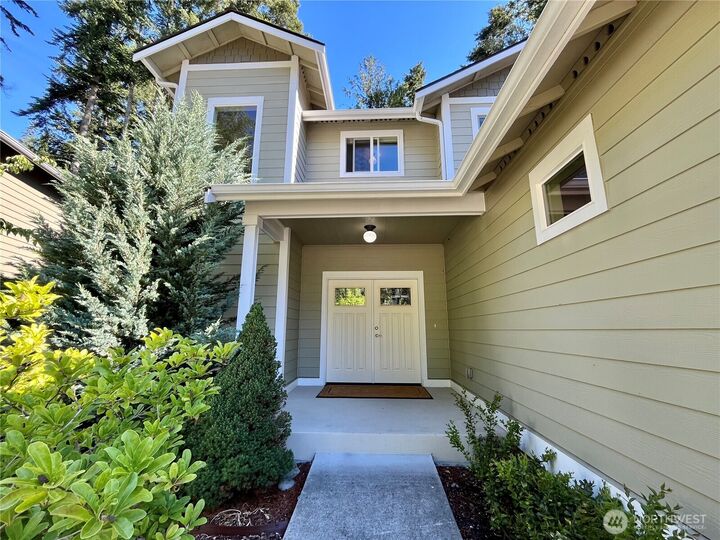 Property Photo: 2257 W Rosecrans WA 98368