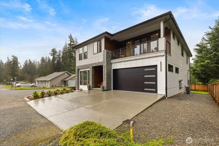 Property Photo:  22713 SE 34th Court  WA 98075 