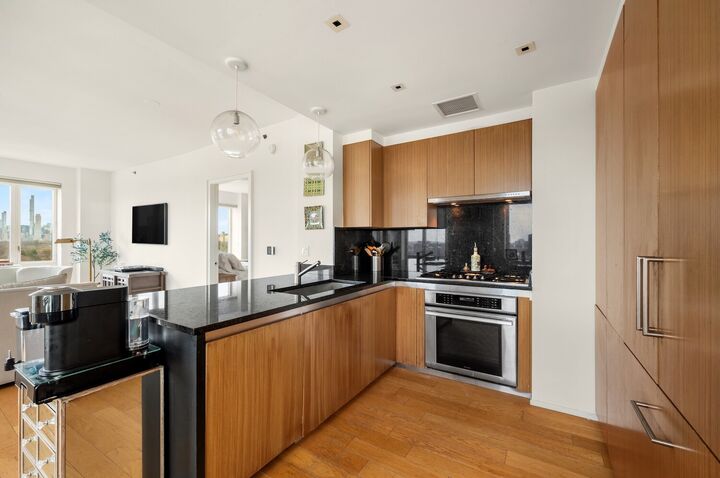 Property Photo:  1280 5th Avenue 20C  NY 10029 