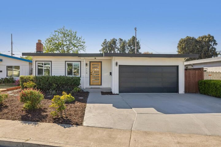 Property Photo:  714 Hamilton Lane  CA 95051 