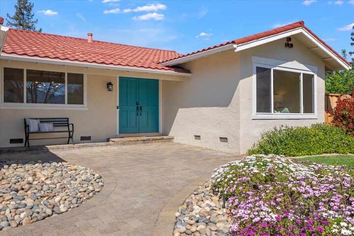 Property Photo: 6964 Lenwood Way CA 95120