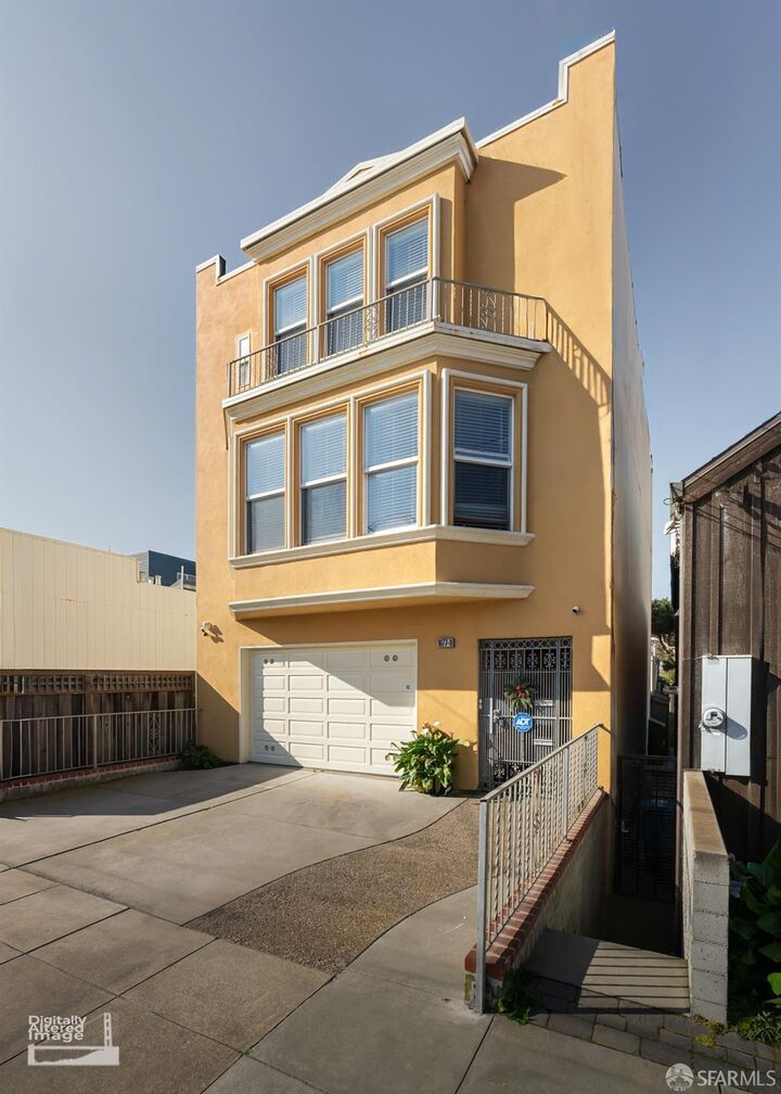 Property Photo:  1677 48th Avenue  CA 94122 